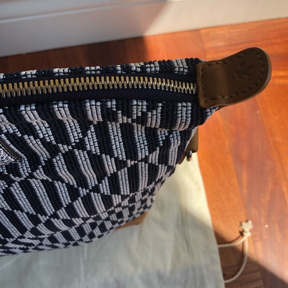 Want Les Essentiels leather & embroidered handbag - Picture 7 of 7